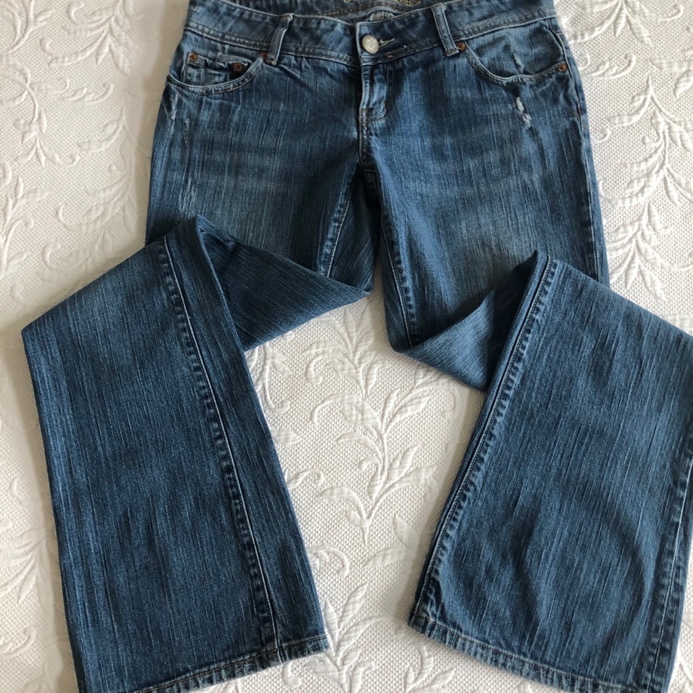 Low-mid rise jeans size 8 long